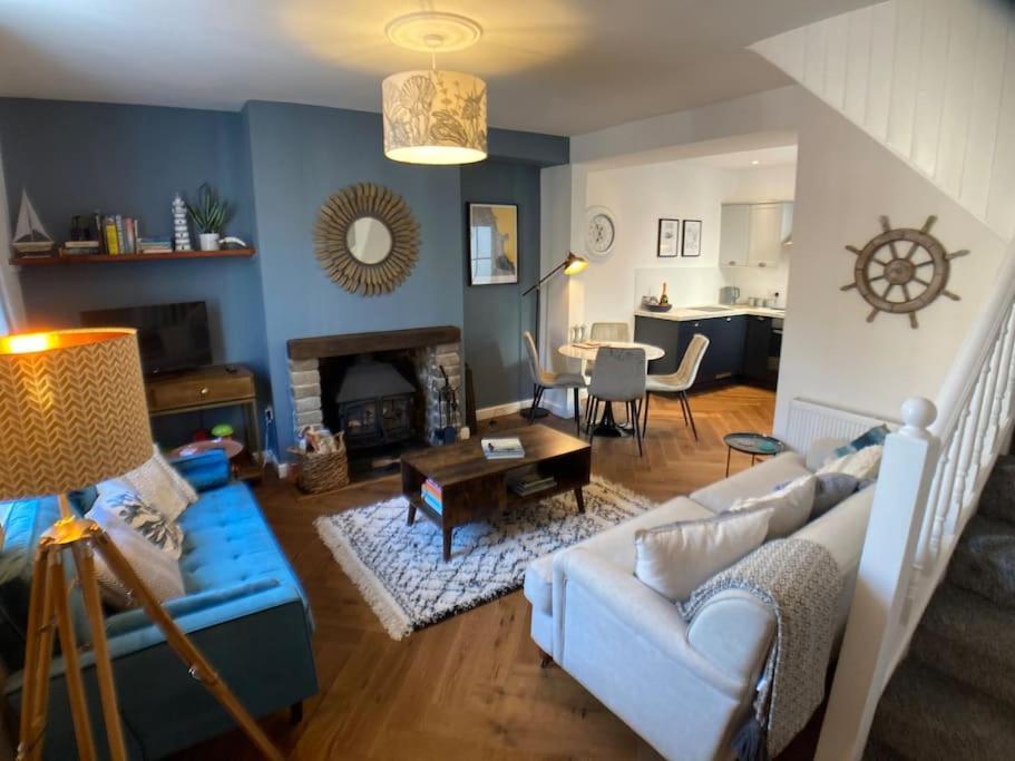 Cosy 2 Bedroom Cottage In Scarborough'S Old Town Exterior foto
